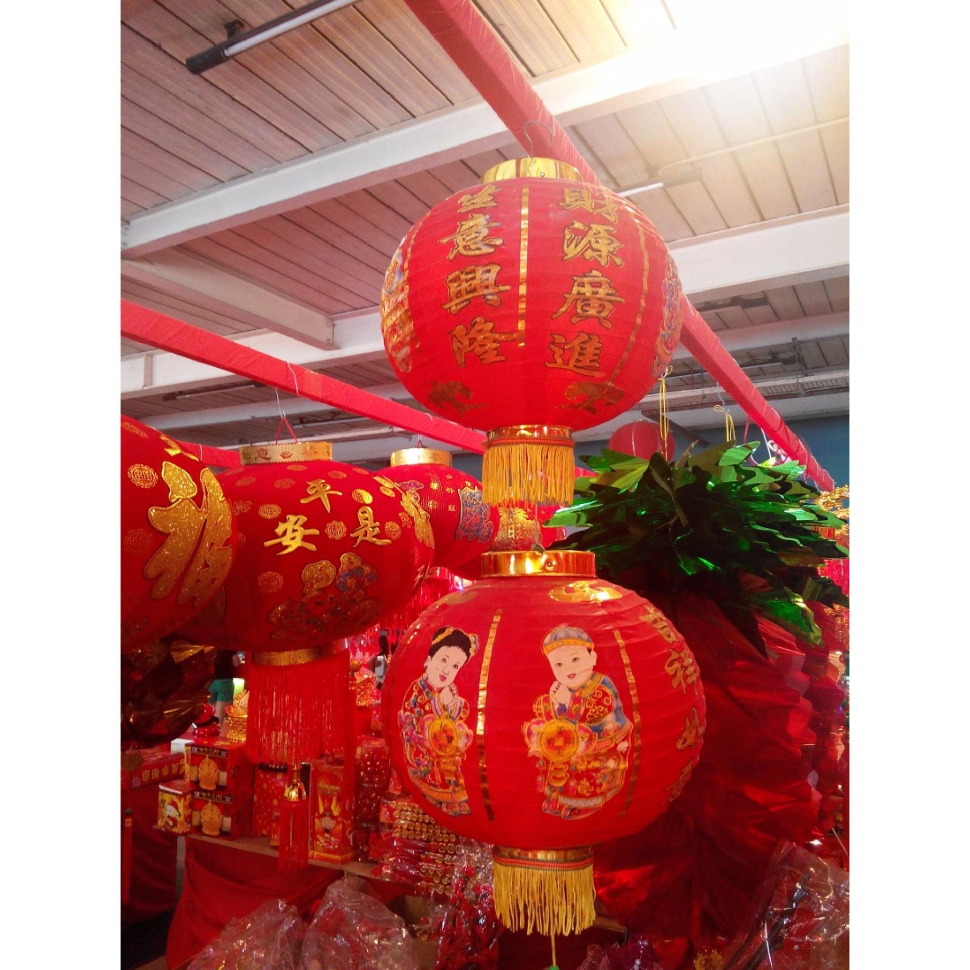 Mellius Lampion Merah Imlek 35cm Dekorasi Gong Xi Fa Chai (Buy 1 Get 1 Free)