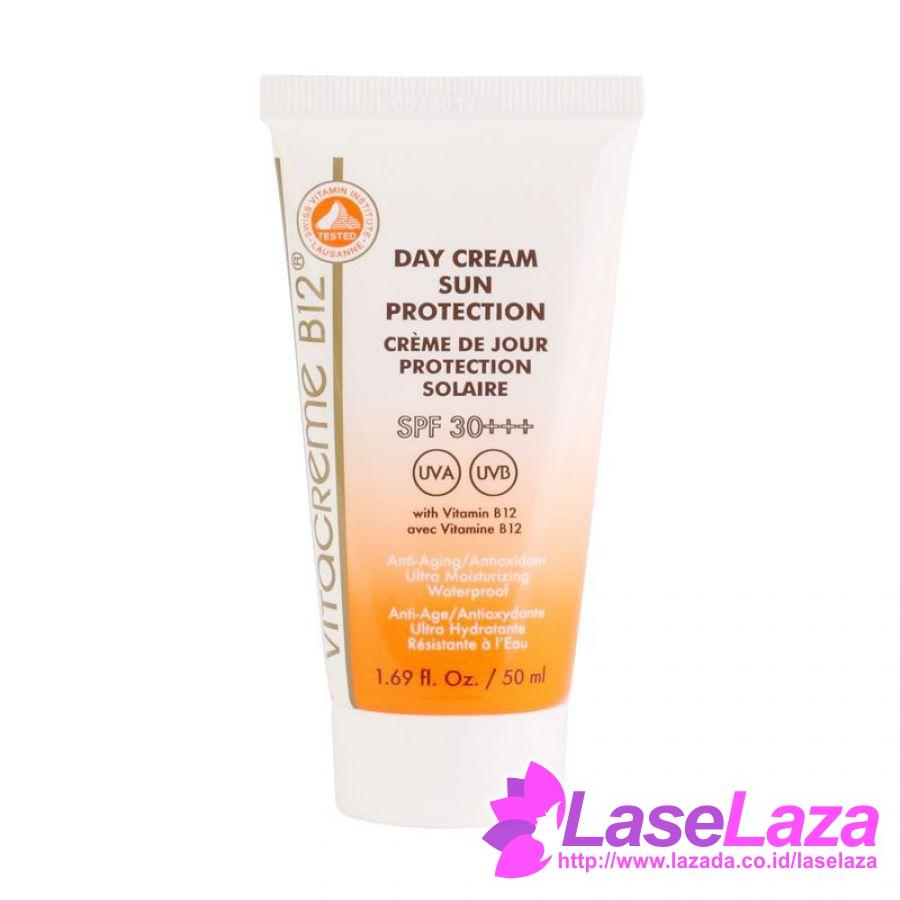 Tetap Indah Meskipun Sering Kena Matahari Vitacreme B12 Day Cream Sun Protection 50 Ml