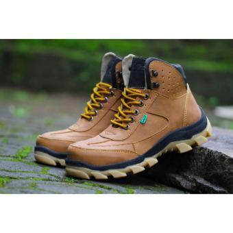 SEPATU BOOTS PRIA SEPATU KICKERS SAFETY UJUNG BESI