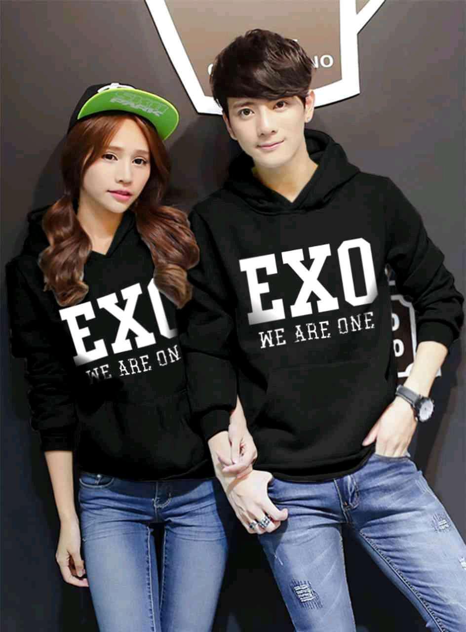SWEATER COUPLE MURAH / BAJU PASANGAN BEST SELLER SWEATER PLUS HOODIE EXO WARNA HITAM ( HARGA UNTUK 2PCS)