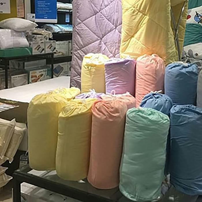 bedcover marshmallow dengan sarungnya / selimut INFORMA microfiber - MICFew