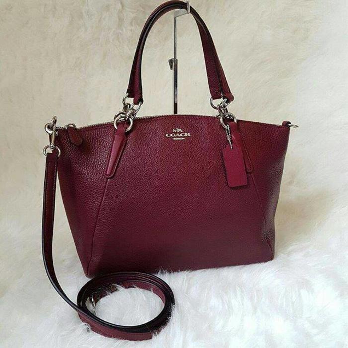Tas Coach Original. Coach Small Kelsey Burgundy NWT - nod1Bt