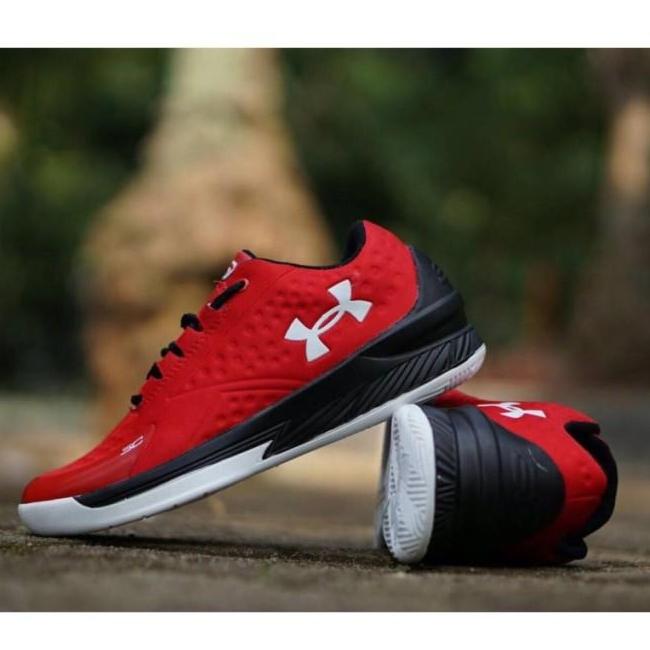 Akbar Sneakers - Sepatu Under Armour Running Sport Unisex