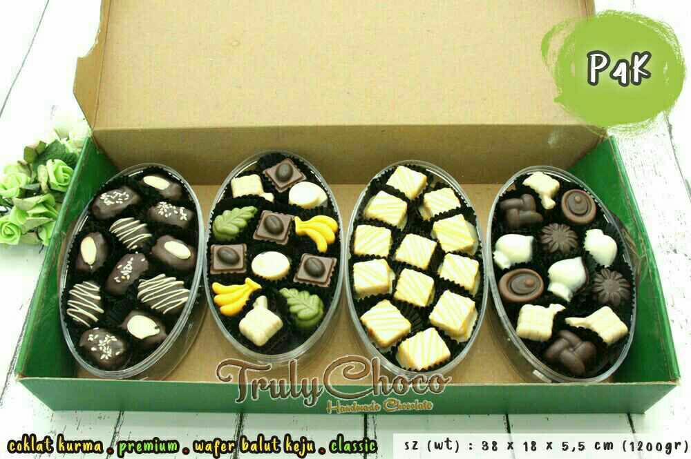 Trulychoco paket lebaran coklat - 4 toples kecil 