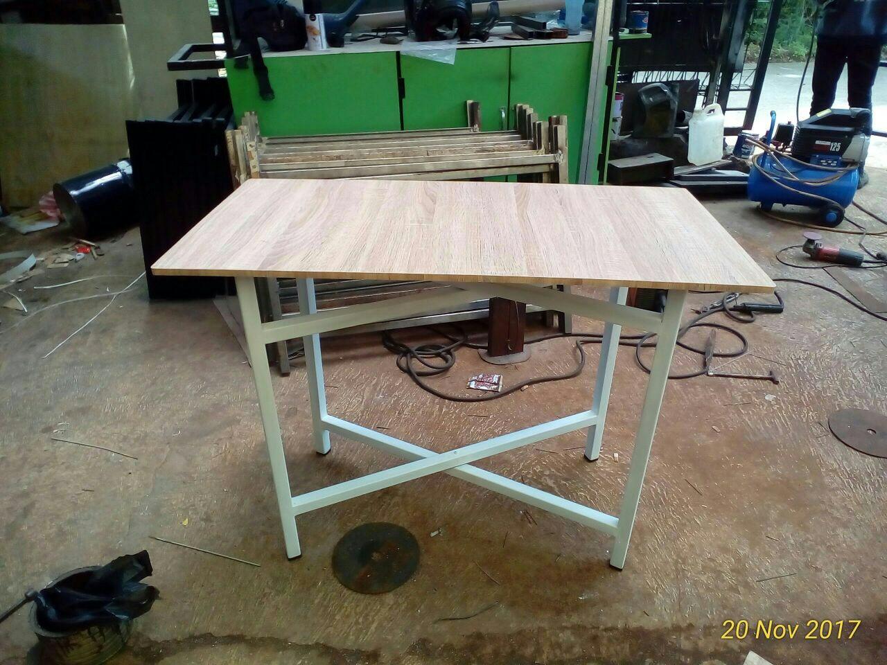 Meja Lipat Pesanan Agan Semarang