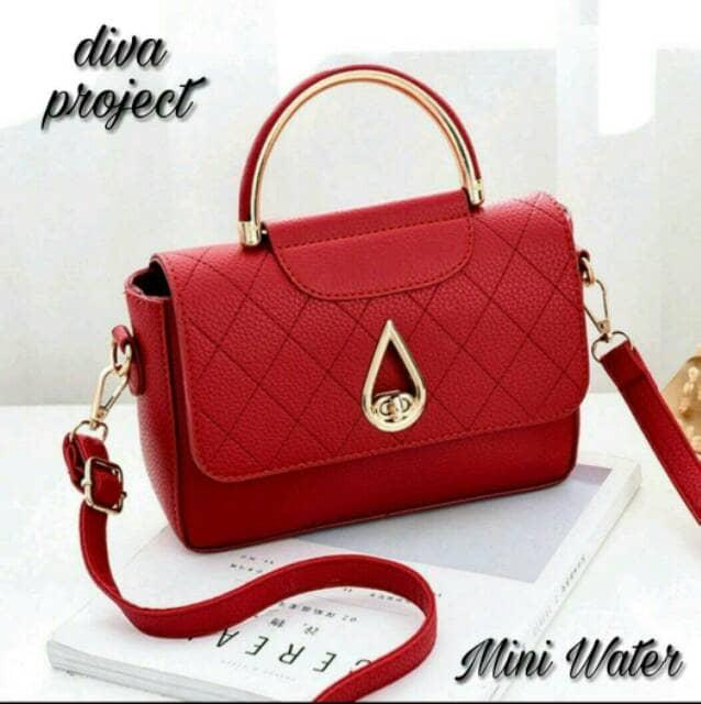 Jual TERMURAH Tas Slingbag / Slempang Wanita Fashion Gaul Water Murah Merah - Merah Promo