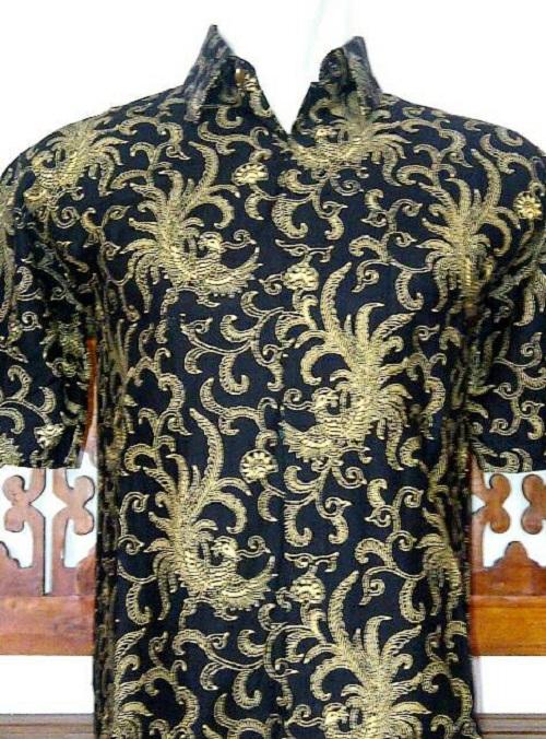 KEMEJA BATIK KATUN MOTIF BURUNG .HEM KANTOR BATIK SOLO Terkeren dan Terpopuler serta Kekinian