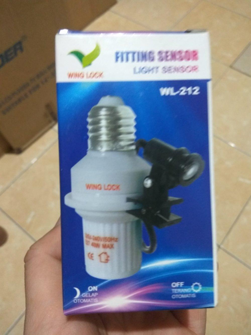 Fitting Sensor Cahaya Terbagus Light Sensor 220V 40W Night Swicth