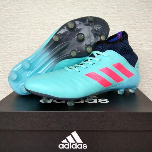 Sepatu Bola Adidas Predator 18.3 FG
