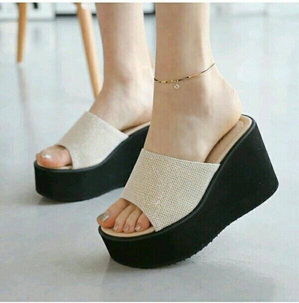 BEST SELLER WEDGES SHARON DUBAI EMAS
