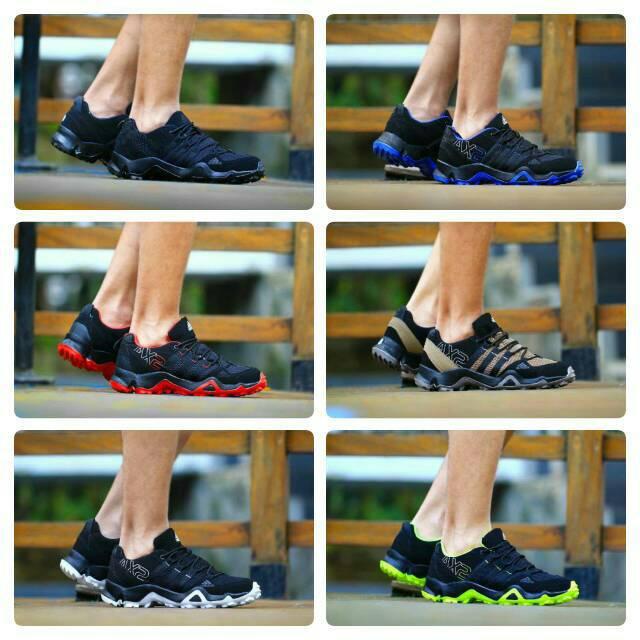 Promo SEPATU HIKING NAIK GUNUNG TRACKING OUTDOOR Branded impor AX2 TRAIL RINGAN Diskon