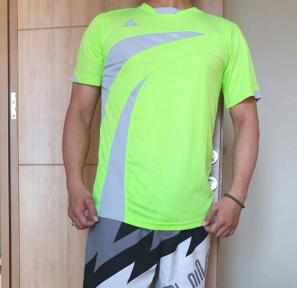 Baju Kaos Jersey - Kaos TShirt - Kaos Oblong - Kaos Olah Raga Futsal Badminton Basket Sepeda di lapak New Trendy newtrendy
