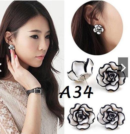 Anting Korea (Jual Perhiasan Cincin Gelang Kalung Xuping)