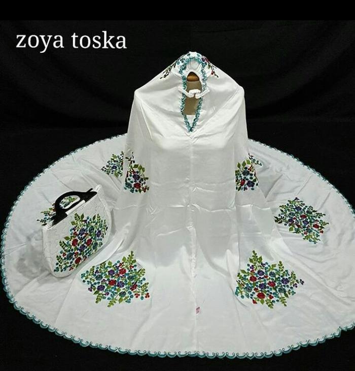 Mukena Zoya