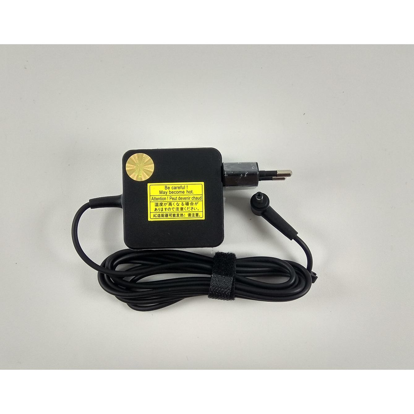 Asus ORI Adaptor Charger Laptop Vivobook X201E F201E F202E Q200E X202E S200E X202E 19v 1.75A (4.0*1.35) Petak