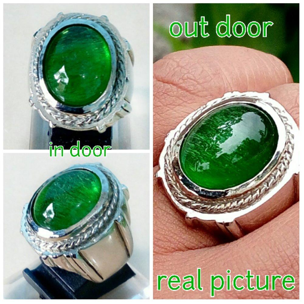 CINCIN ZAMRUD KALIMANTAN KUALITAS YAHUD DENGAN RING TANAM MEWAH ANTI LUNTUR DIPAKAI PASTI KEREN- PASTINYA BEDA DENGAN YG LAIN