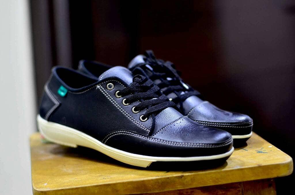 Promo SEPATU KULIT ASLI PRIA CLARKS CASUAL SLIPON PREMIUM Fashion