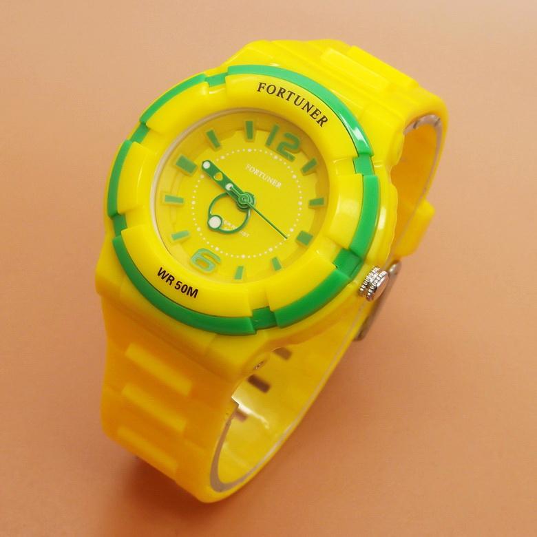 Fortuner - FRJA866YG - Jam Tangan Wanita Cewek Remaja Tahan Air - Rubber Strap - Yellow Green - Kuning Hijau