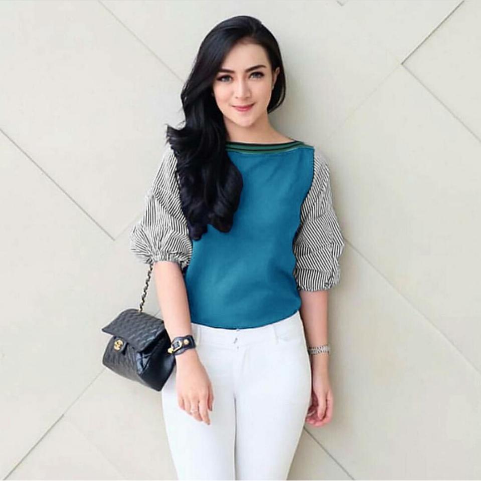 Top_Figure Blouse MC222 Tria Strip Top Navy Best Seller / Baju Wanita / Blouse Korea / Atasan Wanita / Baju Trendy / Blouse Cewek Tunik / Atasan Wanita Tunik / Blouse Kece / Pakaian Atasan Wanita Muslim Modern Top Cewek Santai Simple Casual Murah