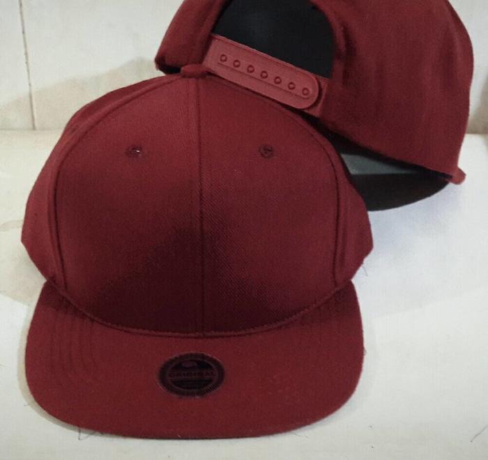 topi snapback hiphop polos merah marun / topi maroon full PROMO