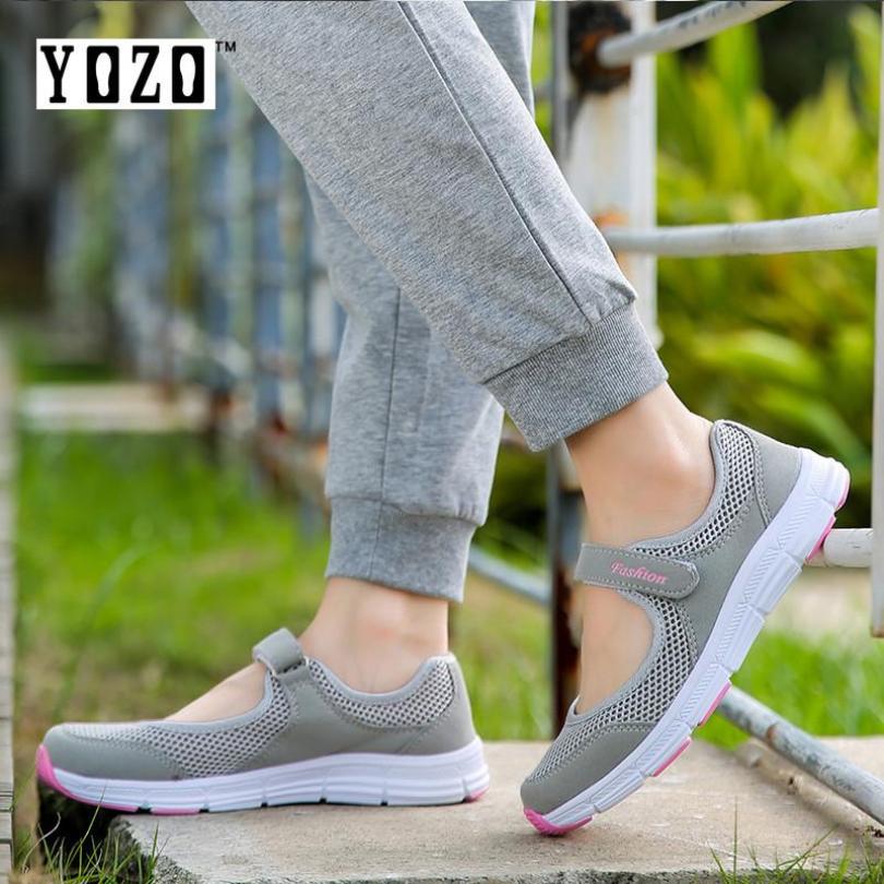 YOZO Casual Mother Shoes Lightweight Shoes WomenS Shoes Comfortable Breathable Elderly Shoes Mesh Shoes - intl giá rẻ