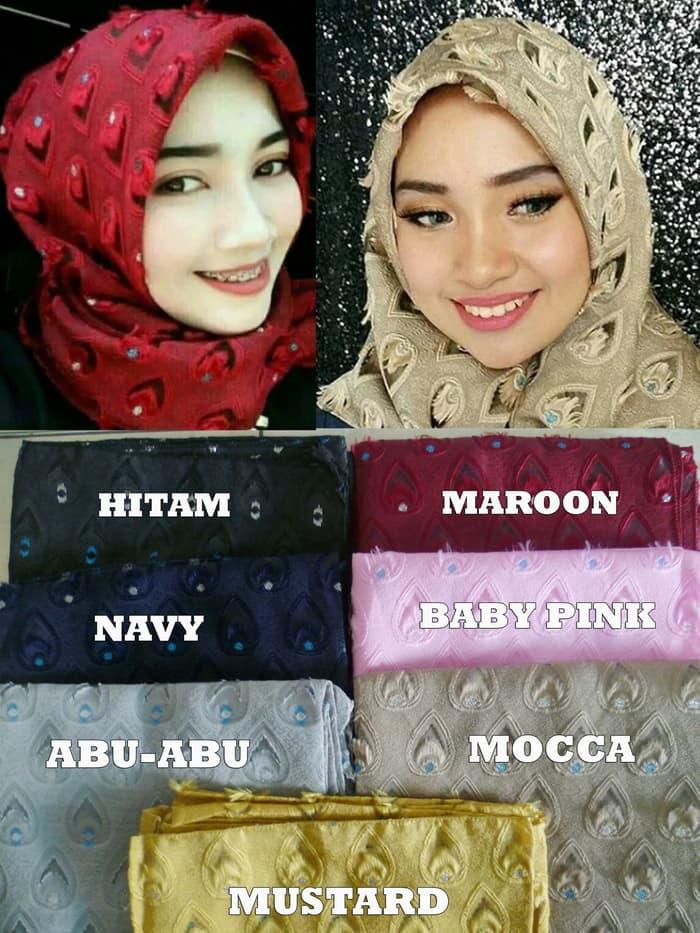 Jilbab Segi Empat Bawal Bulu Hati / Rubby Bulu Hati