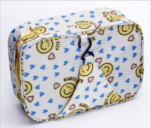 TB005 - Pattern Travel Toilet Organizer Bag (Tas Travelling Gantung)