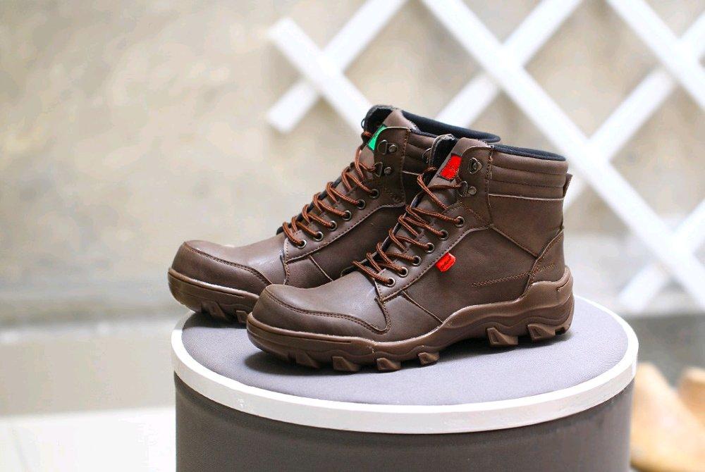 Promo BEST SELLER PROMOO!!! Kickers x ion safety boot / sepatu pekerja lapangan / sepatu touring / sepatu pria / plat besi di ujung depan Fashion