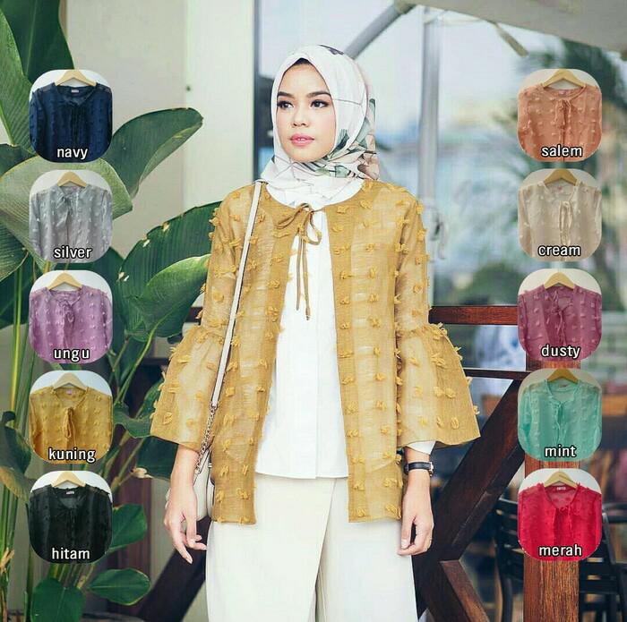Ruby Outer/ Outerwear berbahan linen rubiah yang sedang kekinian