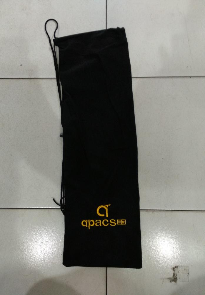 Sarung Raket Badminton / Tas Kain Raket Badminton merk Apacs ! - Kn4LnV