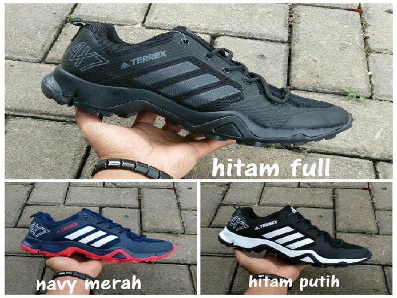 terbaru sepatu pria adidas terrex boost tracking outdoor,sepatu gunung
