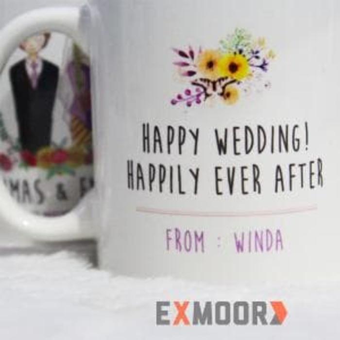 Kado Pernikahan Mug Couple Model Kebaya Nasional Murah