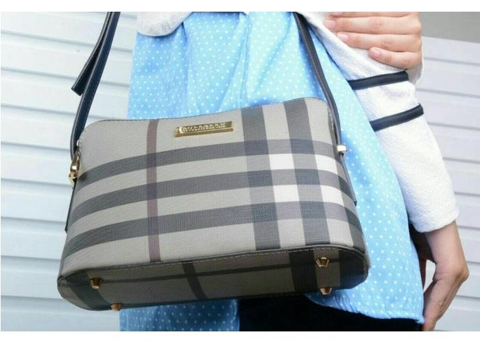 TAS Fashion Wanita TERBAIK / Tas Hand Bag IMPORT MURAH / TAS BRANDED / Tas Burberry Selempang 2068 ORIGINAL