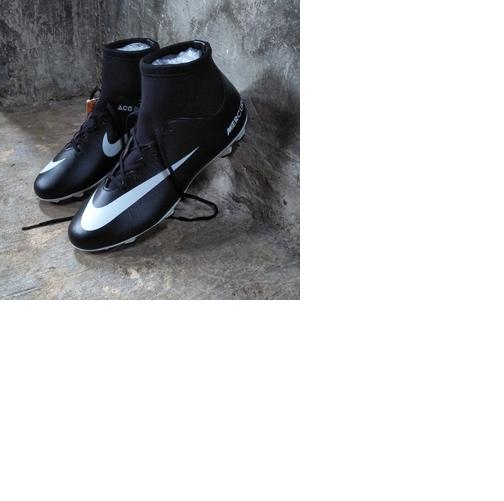 sepatu bola boots nike mercurial keren harga distributor murah