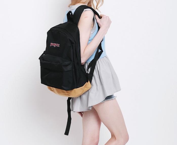 Tas Ransel Jansport Hitam Krem / Ransel Remaja Trendy Murah