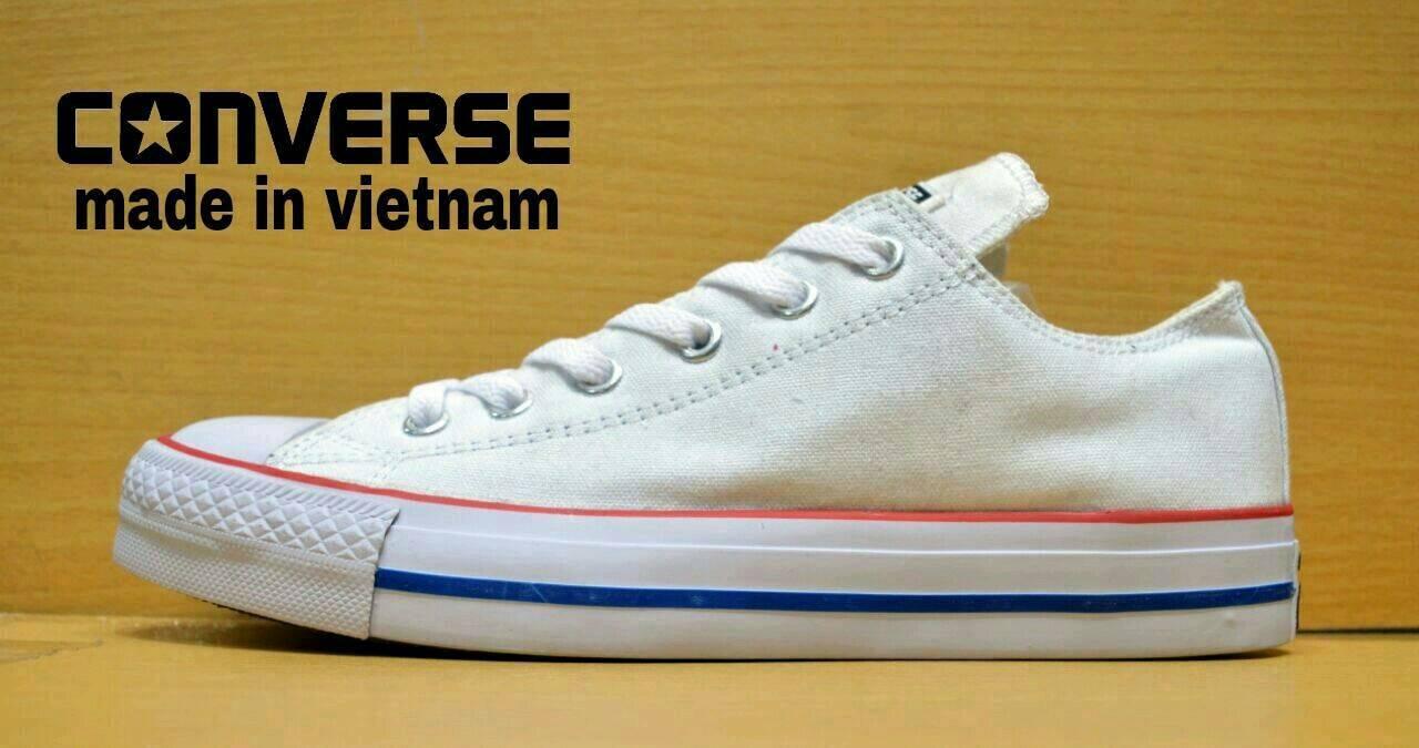 Sepatu Sneakers Skate / Kets Converse Unisex Pria / wanita Asli Classics Low Original