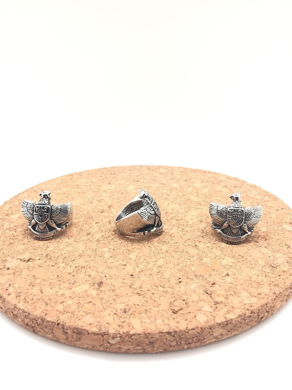 cincin pria character garuda titanium solid skullring cincin tengkorak