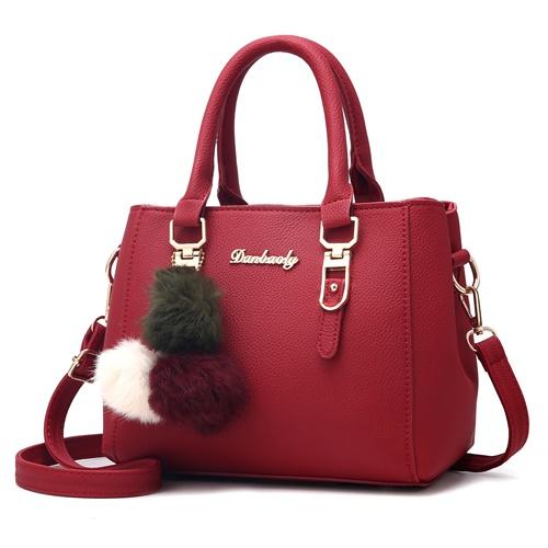Vedlyn.id Grosir tas batam - Tas Wanita - Tas Fashion - Tas cewek - tas import - Tas Korea - tas batam - tas kosmetik - tas ransel - tas selempang - sling bag - tas mini - tas pom-pom B1248