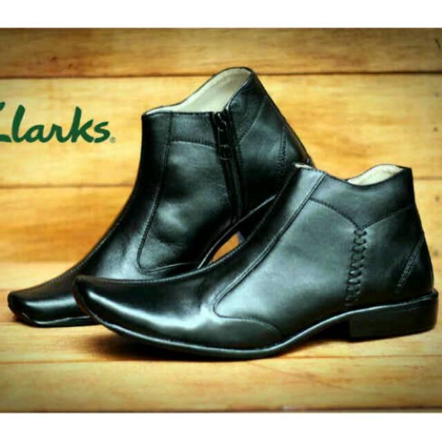 Sepatu Boot Clarks Pantopel Pria Resleting Formal Kerja Kantor Zipper Boots Pesta Hitam Cokelat Kuli