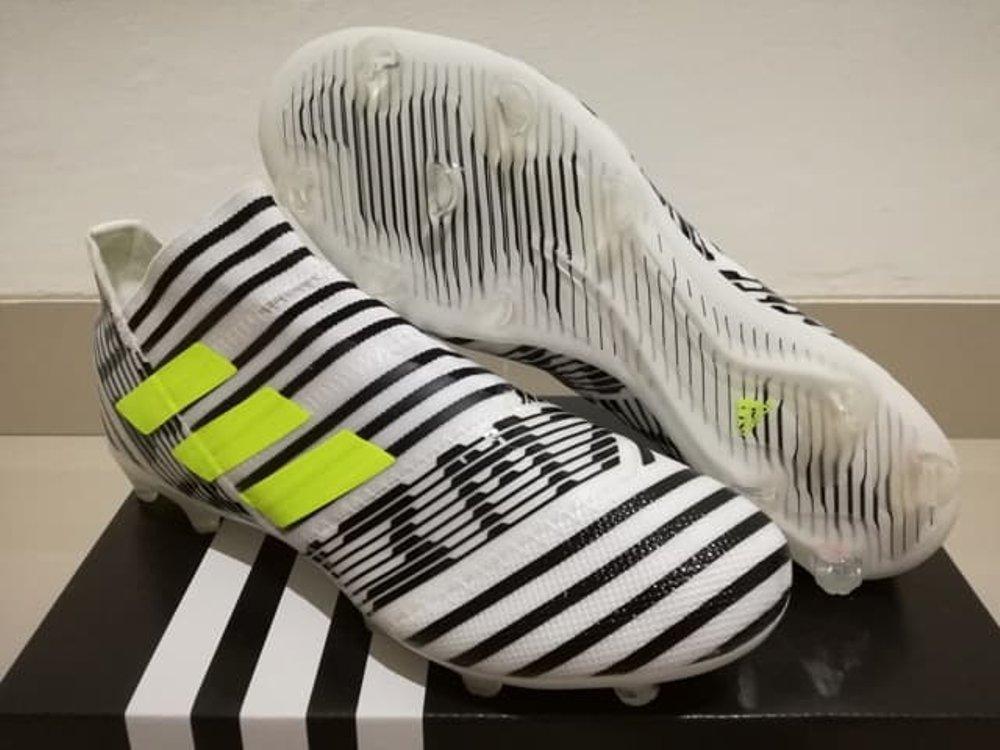 Sepatu Bola - Soccer Adidas Nemeziz 17 360 AGILITY Dust Storm - FG