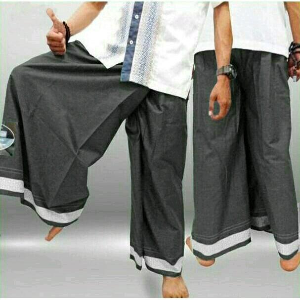 Celana Sarung Muslim Pria. Celana Sarung Peralatan Shalat Pria Mudah Di pakai dan nyaman. Promo Celana Sarung Termurah Lazada