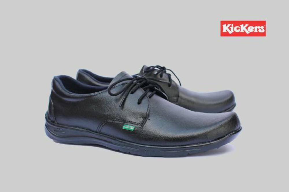 Promo sepatu pantofel pria kickers kulit asli blus slop tali slip on / competitor...kerja lapangan. kantor Diskon