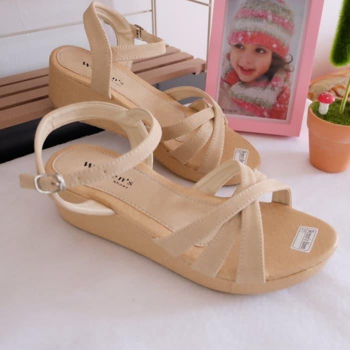 SANDAL WANITA WEDGES PLATFORM KIRANA HITAM DAN KREM
