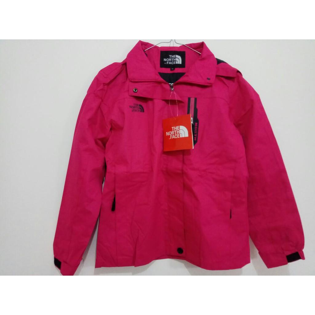 GROSIR JAKET GUNUNG OUTDOOR WANITA TNF THE NORTH FACE 1335 WATERPROOF SEPERTI CONSINA REI AVTECH