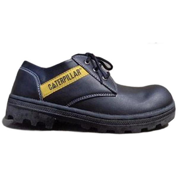Sepatu caterpillar hitam suede. sepatu gunung caterpillar sepatu safety caterpilar safety shoes hitam pendek licin sepatu boot pria
