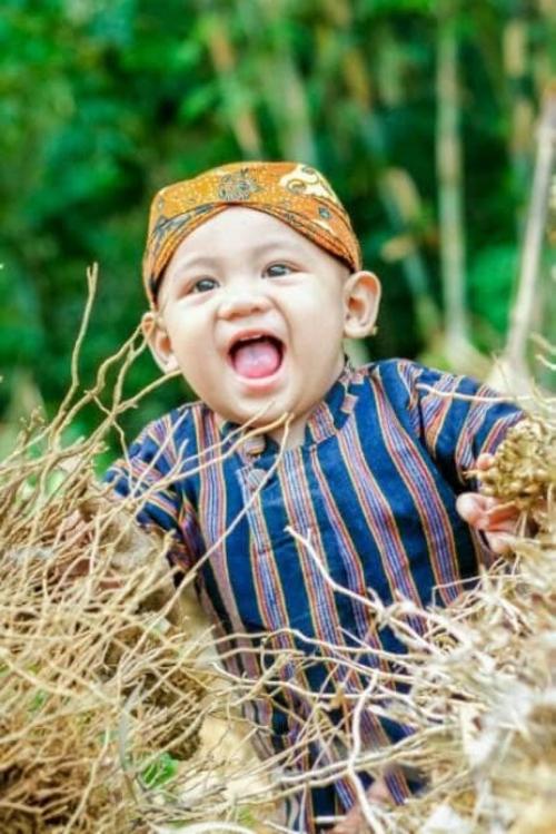BAJU ADAT ANAK KOSTUM SURJAN LURIK SET BLANGKON JAWA HALUS
