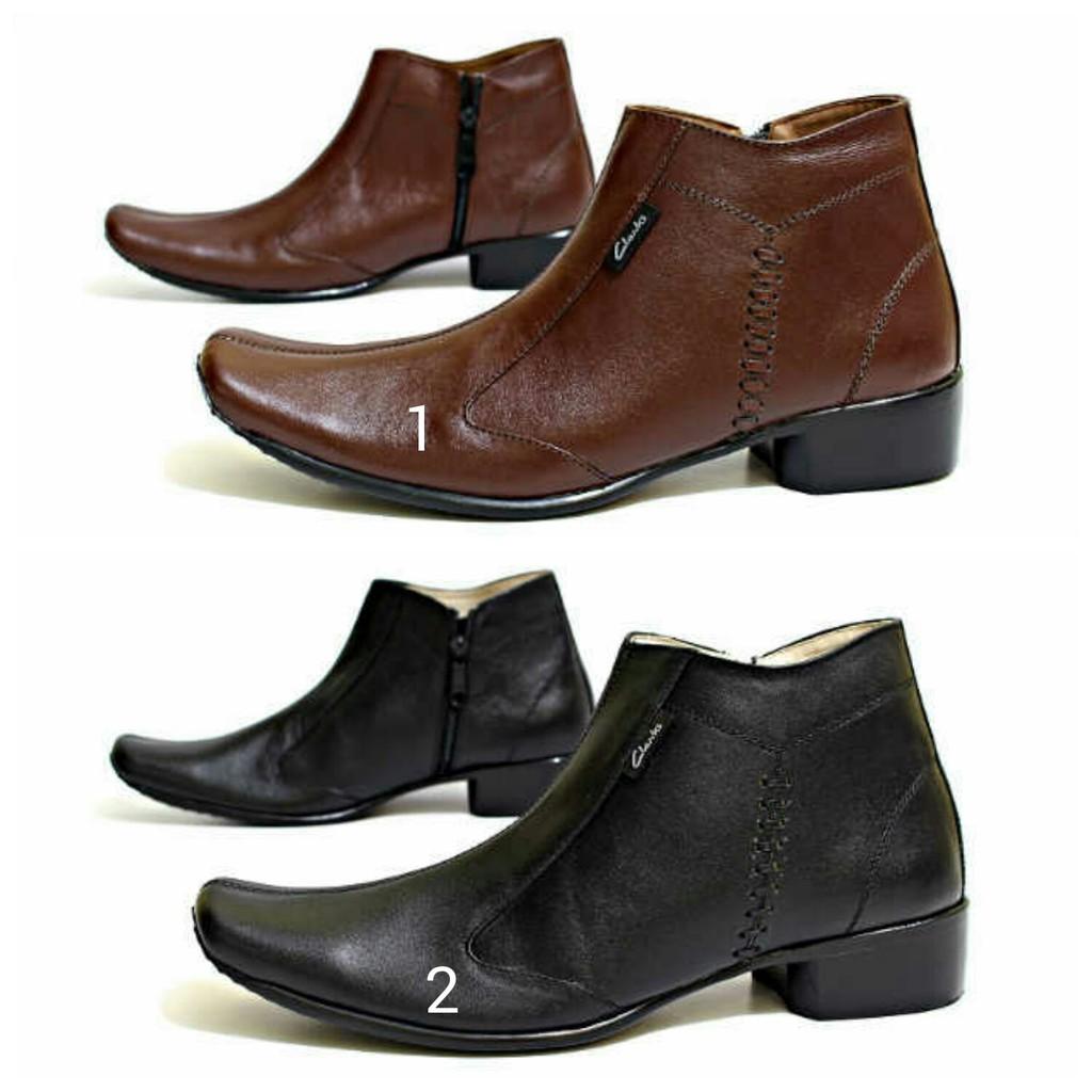 Sepatu Pantopel Clarks Formal Casual Kerja Santai Hitam Cokelat Boots Zipper Sleting Kulit Sapi Asli