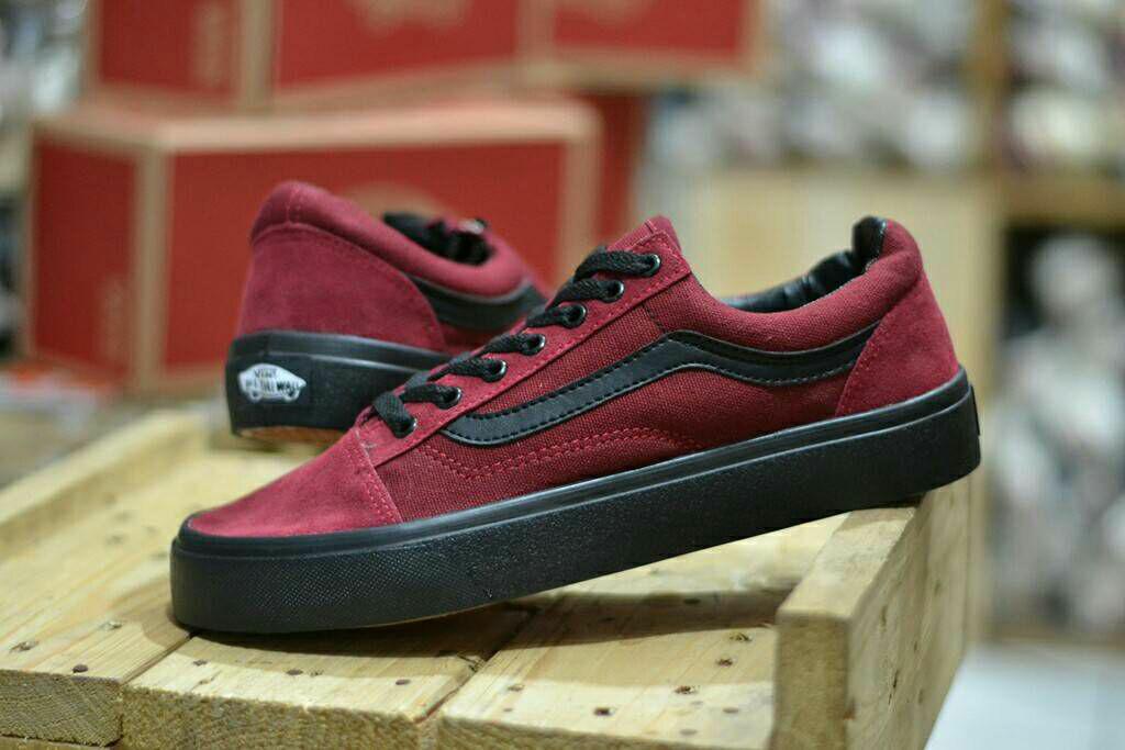 Sepatu Vans OS Waffle Icc Pria Anak Wanita Adidas Kickers Nike Converse Slip On Slop Loafers Casual Formal Boots Marun Sole Hitam