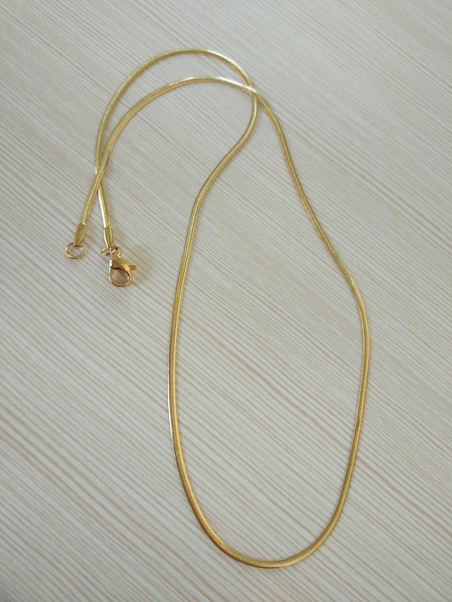 Kalung titanium import / kalung tipis dan elegant / kalung pria / wanita