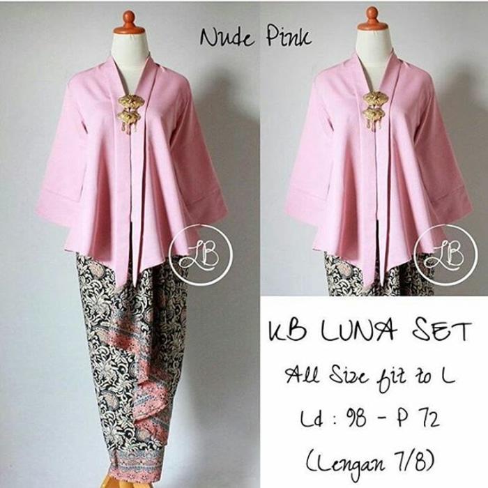 Setelan Kebaya Floy Kutu Baru Luna Nude Pink